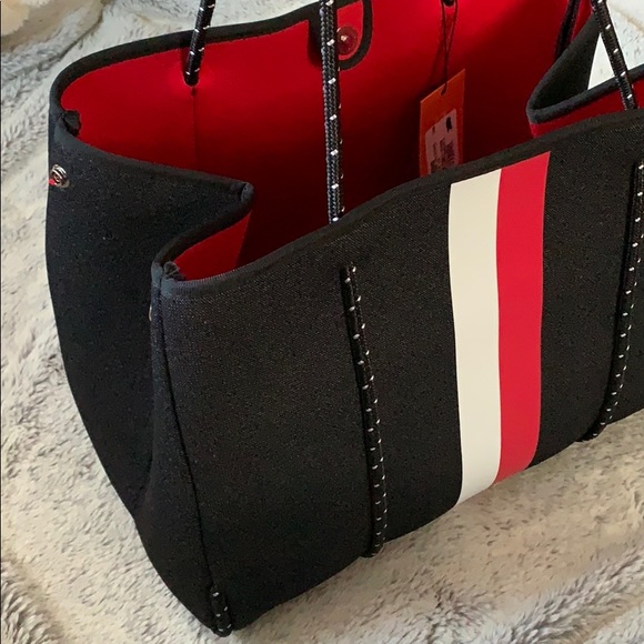 Haute Shore Greyson Tote Bag - Picture 4 of 4